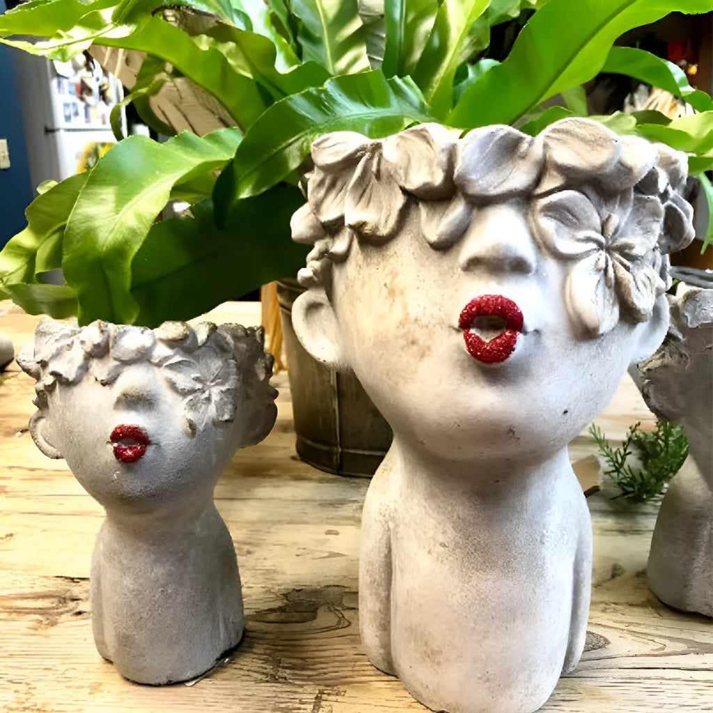 Resin flower pot with face modelling in picture colour for indoor or outdoor plant display