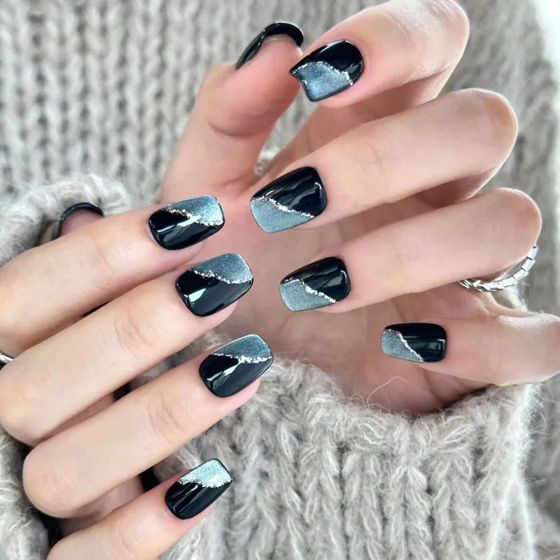 Set of sweet pastel coloured fake nails for girls in short square style