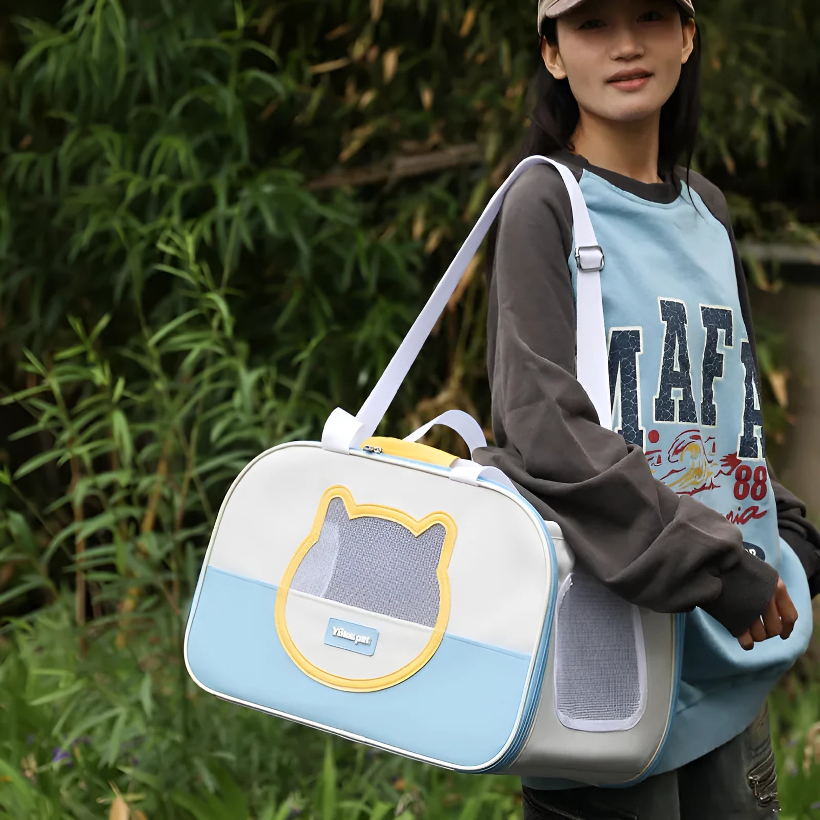 Blue foldable outdoor cat school backpack made of Oxford cloth for pet transport
