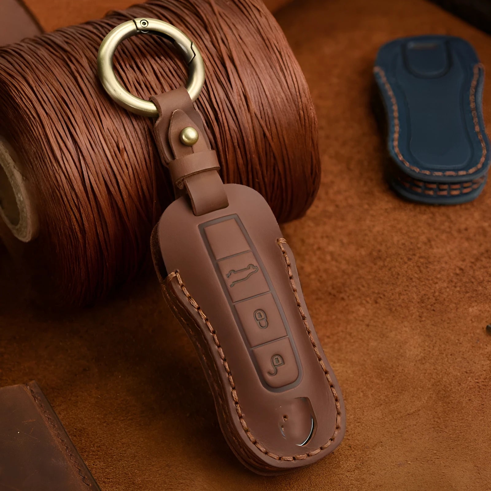Authentic leather Porsche key cover in retro style for 3 or 4 keys