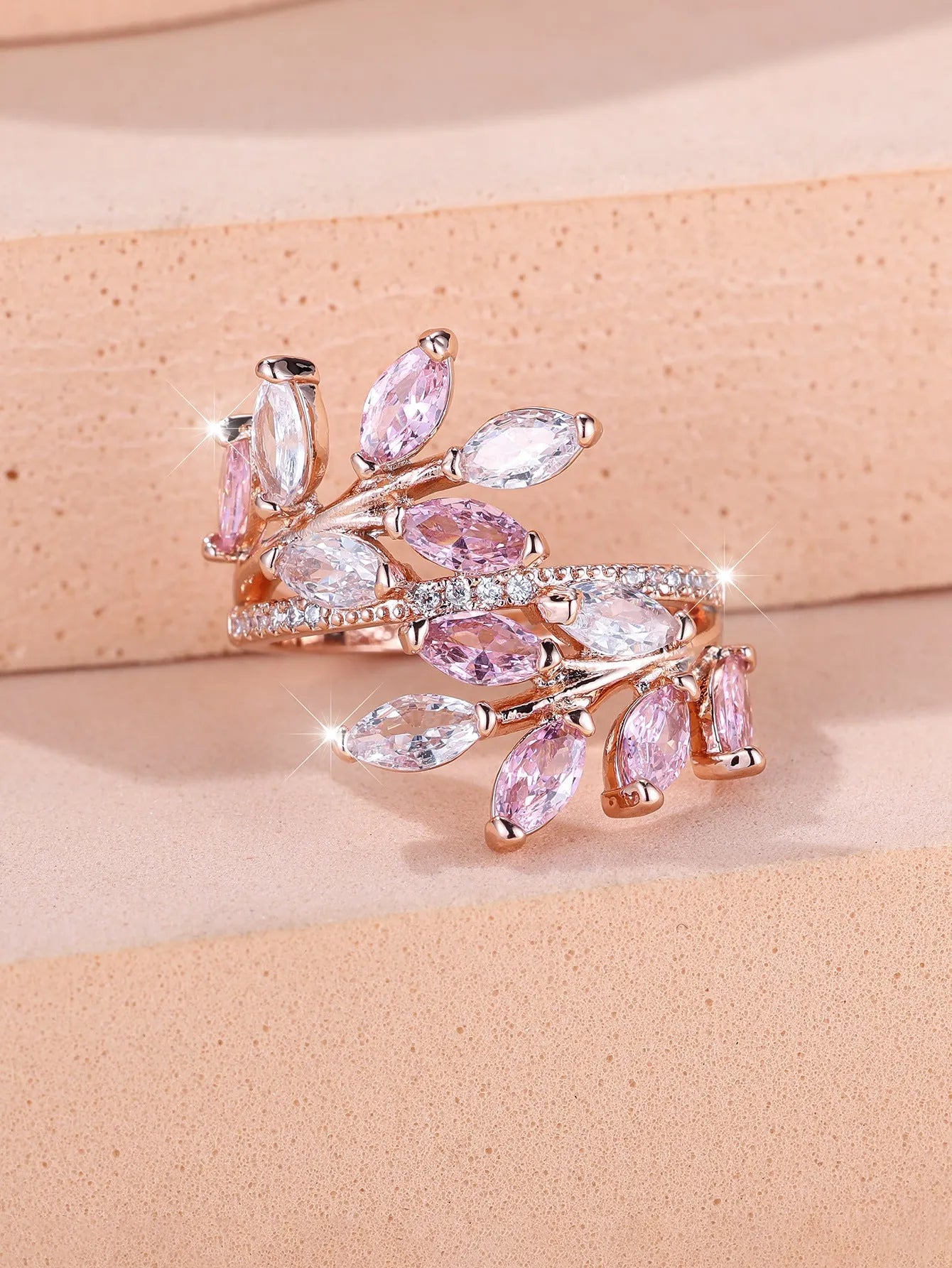 Adjustable horse eye zircon leaf fashion ring in copper with cubic zirconia stones