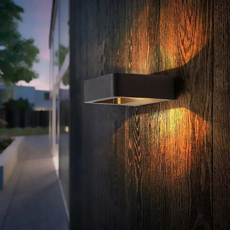 Aluminium outdoor wall lamp with warm white light for use at courtyard gate or exterior corridor, IP65 rated