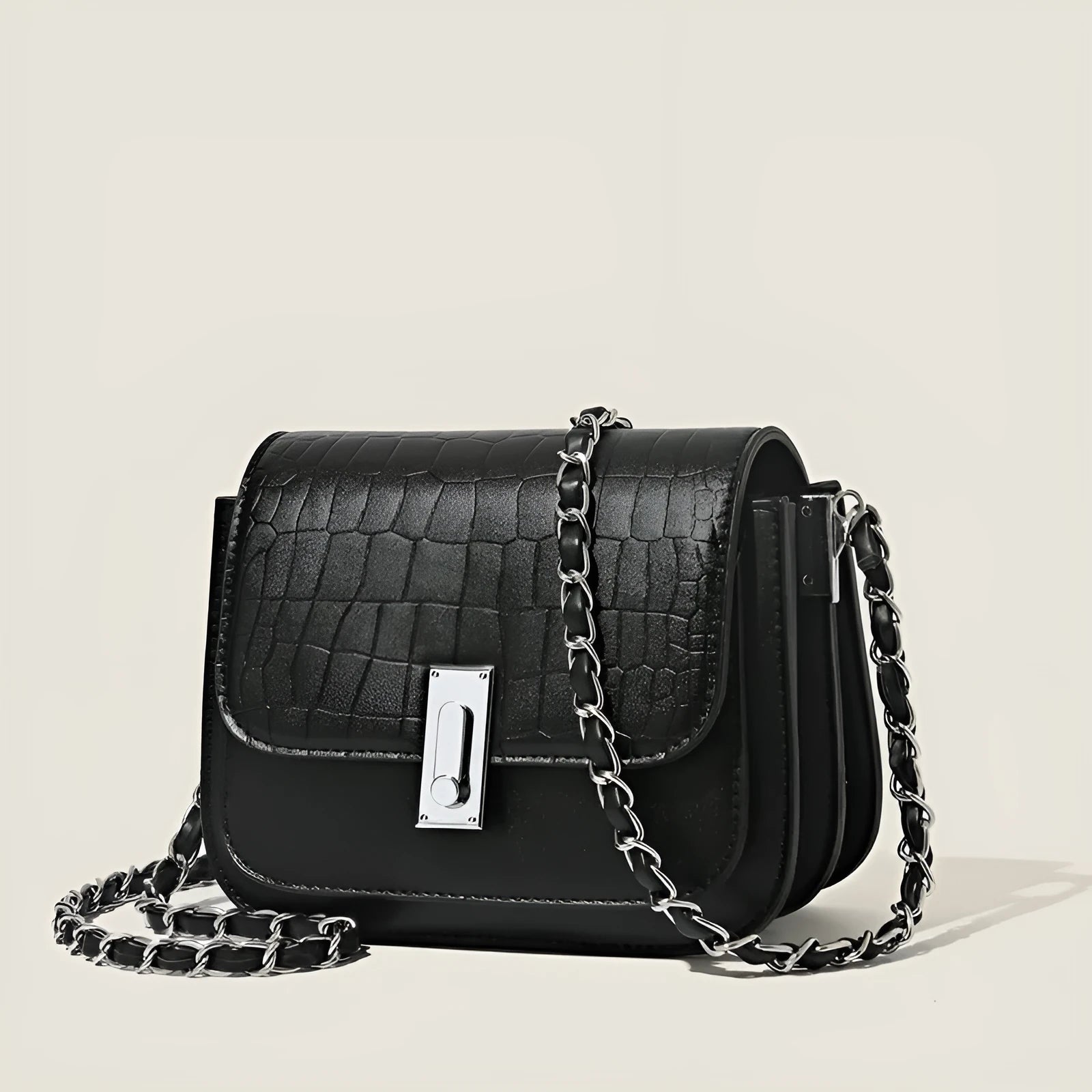 Women's soft PU chain shoulder bag in horizontal square shape with chain strap and sandwich pocket
