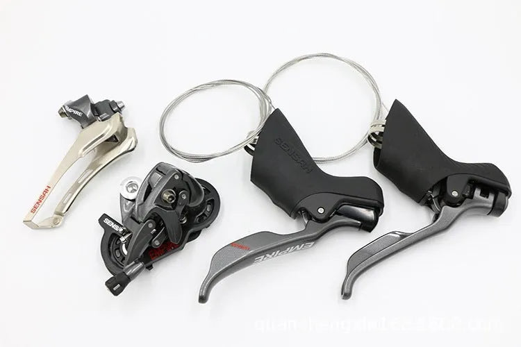 Aluminium road bike transmission kit with shifter and short leg rear derailleur