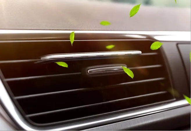 Car air-conditioning vent aromatherapy perfume clip in black with invisible paddle design