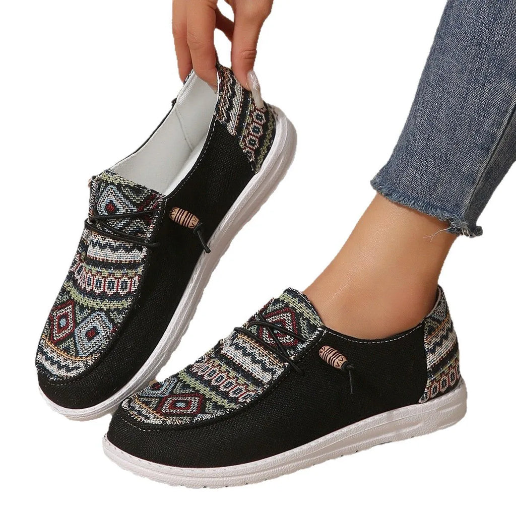 Women's flat round toe slip-on shoes in artificial PU with rubber soles in neutral colours
