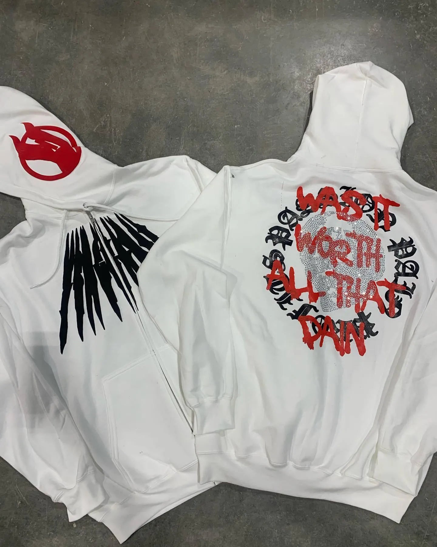 Printed skull rhinestone loose hooded sweatshirt cardigan in black or white colour options