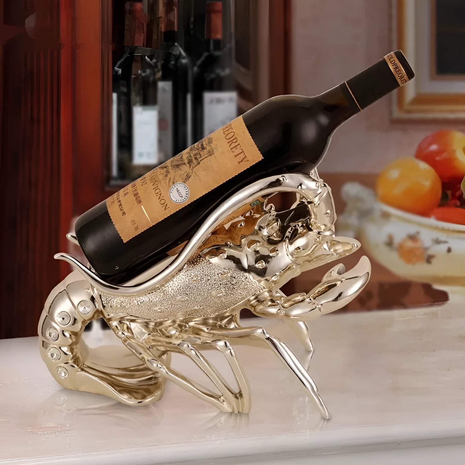 Lobster-shaped decorative wine rack ornament in rose gold or silver resin for home bar display