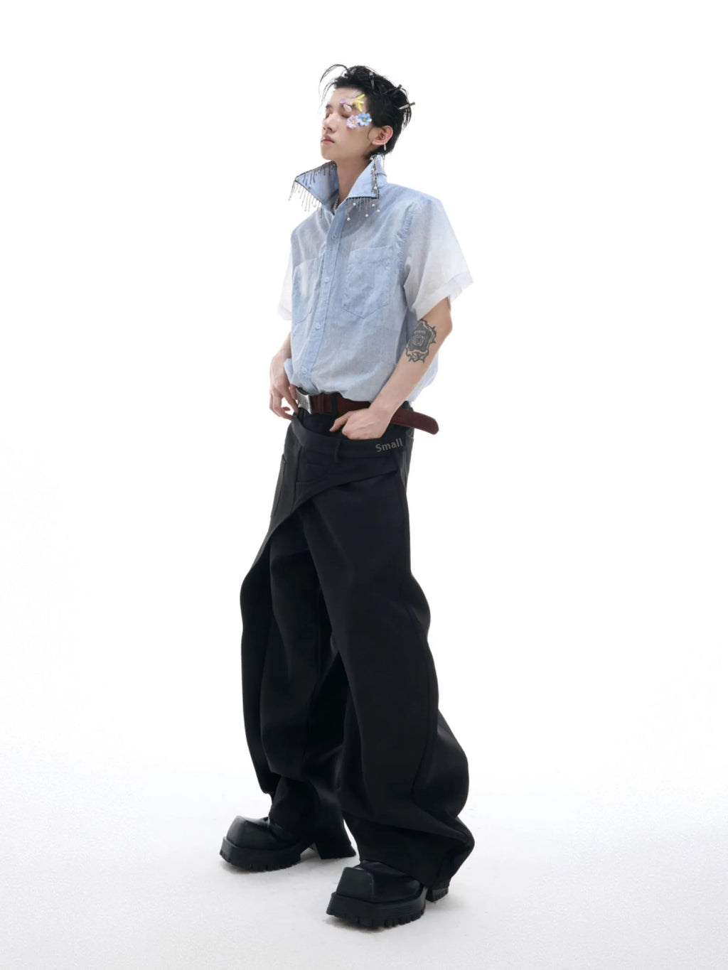 Blue and white gradient short sleeve polyester shirt with loose summer fit