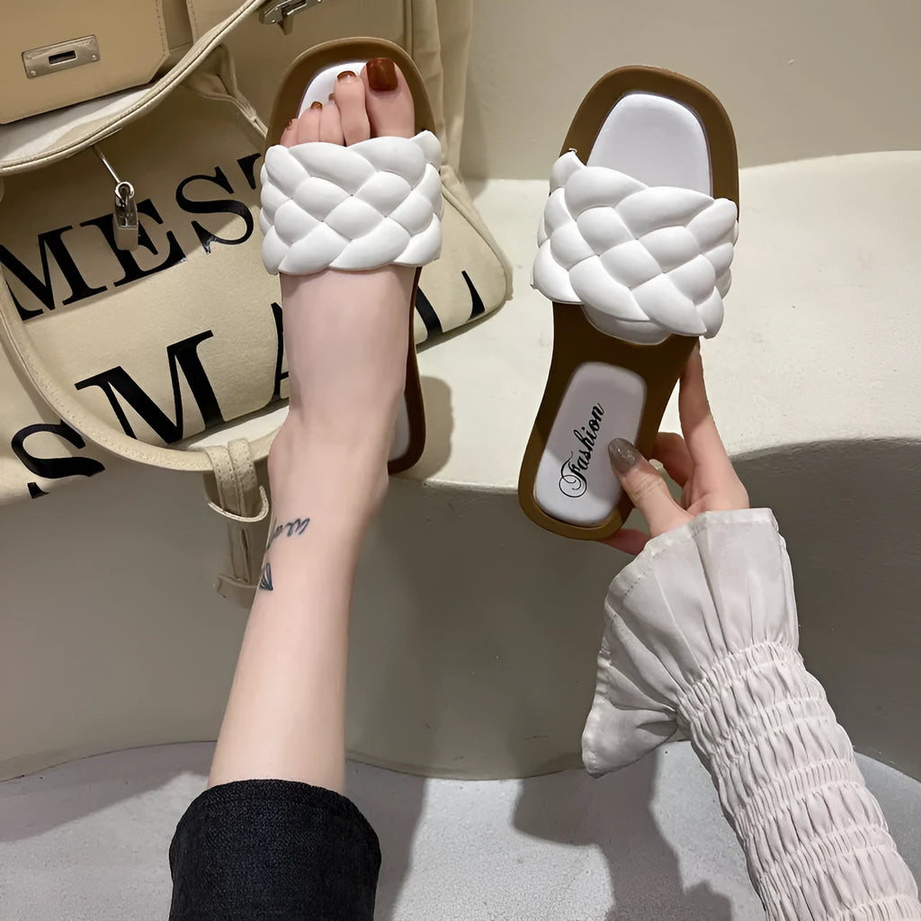 Women's plaid pattern beach sandals with anti-skid PVC soles in thick sole design