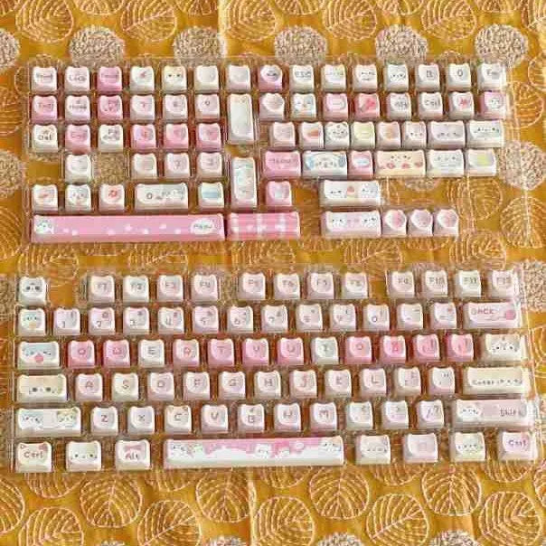 Meow Meow Team themed 141-piece PBT keycap set for mechanical keyboards with five-sided sublimation printing.