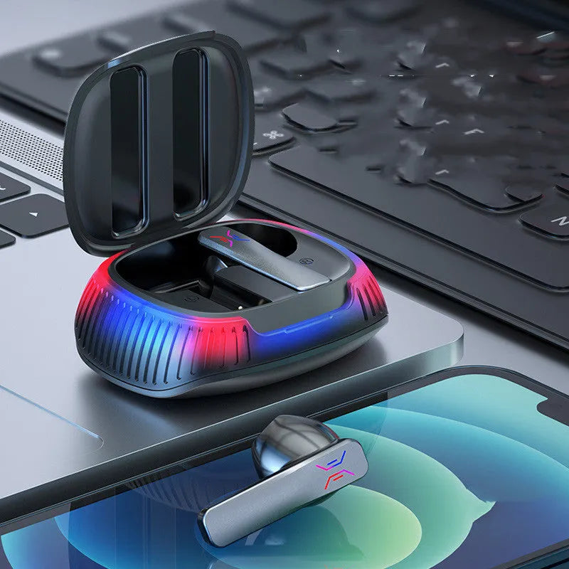 Hall Flashing low-latency wireless gaming headset in B18 Supreme Black earplug style with Type-C cable