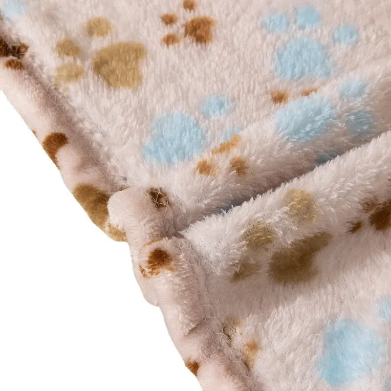 Double-sided dog blanket with cartoon anime pattern in blue dog print, shown beside size options
